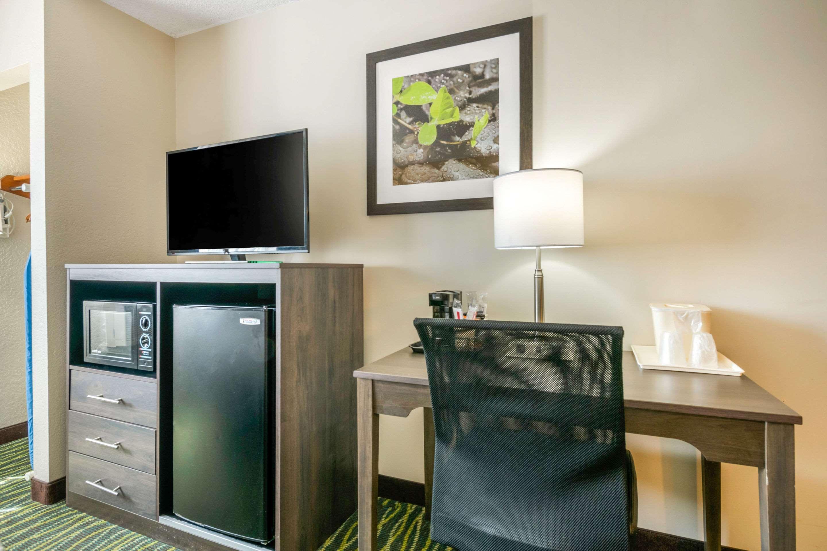 Quality Inn & Suites Leesburg Chain Of Lakes Eksteriør bilde