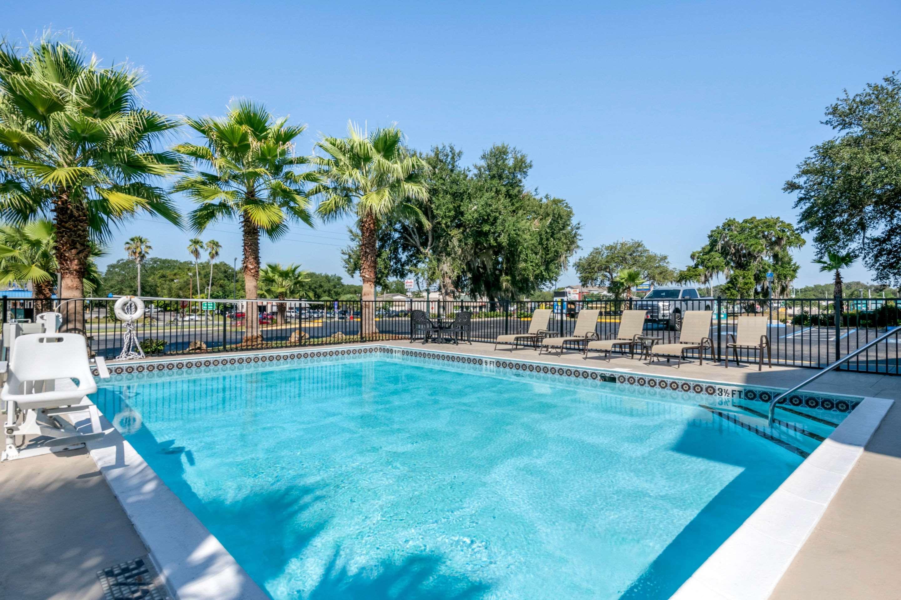 Quality Inn & Suites Leesburg Chain Of Lakes Eksteriør bilde
