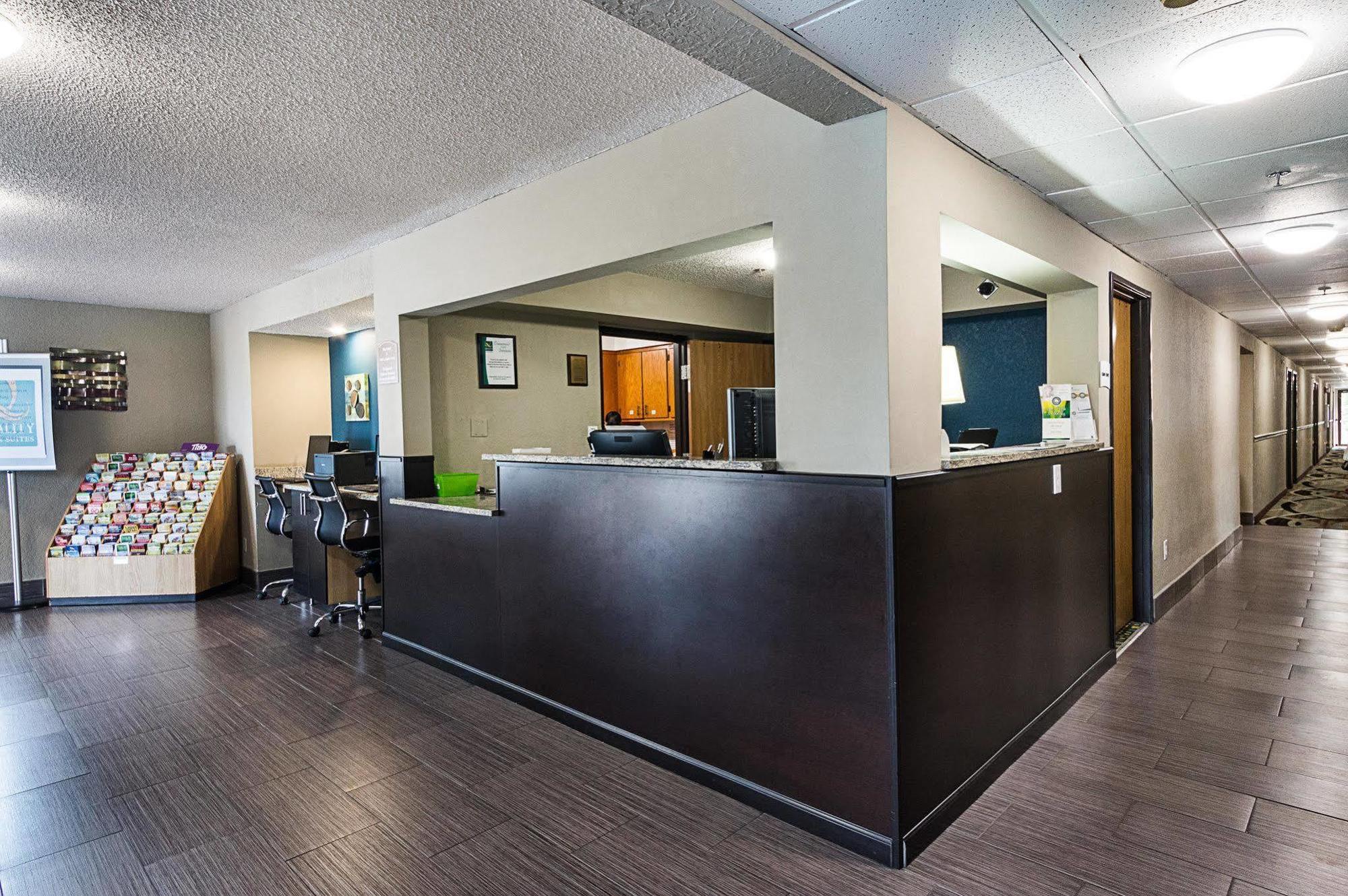 Quality Inn & Suites Leesburg Chain Of Lakes Eksteriør bilde